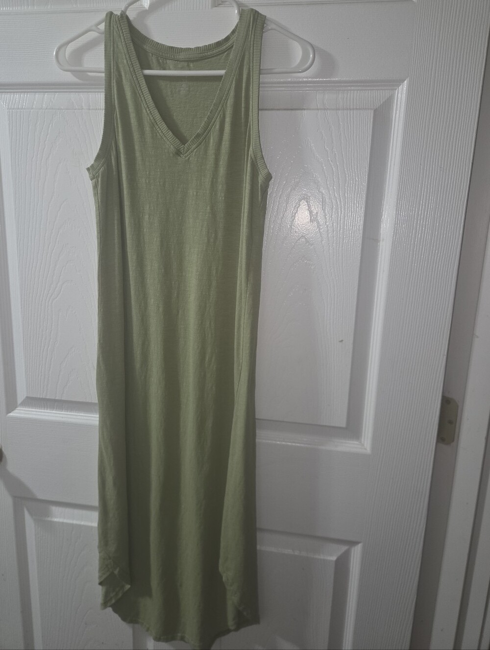 NWOTLight Green V-Neck Tank Dress - Classic Sleeveless Style